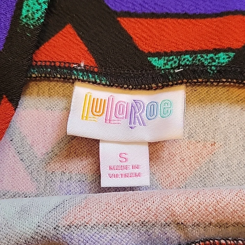 LuLaRoe Cassie Small Skirt New Black Red Purple Green Pink Geometric - Picture 3 of 4